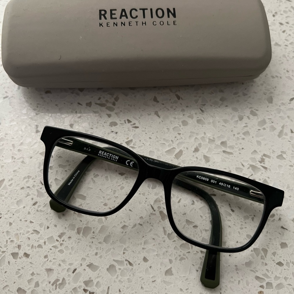 Reaction Kenneth Cole Boys Child’s Glasses